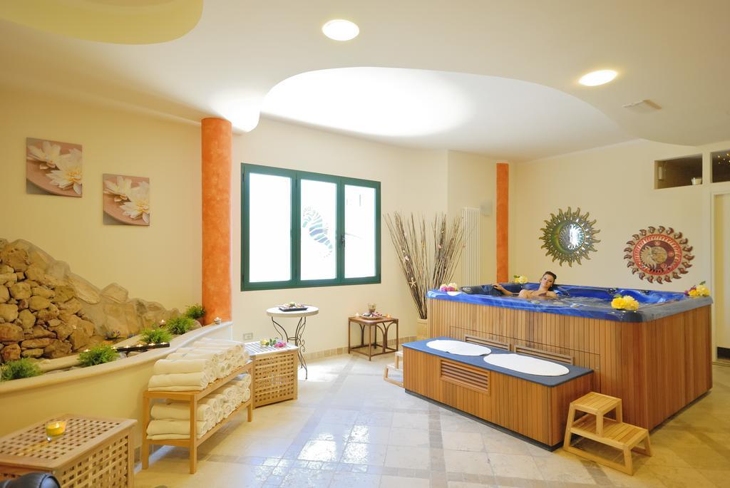 La Cecinella Apartments Marina di Cecina Exterior photo