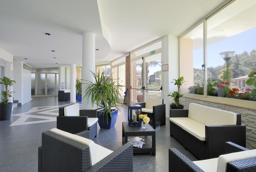 La Cecinella Apartments Marina di Cecina Exterior photo